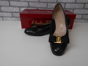 ◆Salvatore Ferragamo　サルヴァトーレ フェラガモ　VARA　リボン　6 1/2　パンプス　ブラック　約23.5cm　ヴァラ　レザー　靴　革
