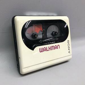 H■ジャンク■② SONY WALKMAN ソニー ウォークマン ポータブルカセットプレーヤー WM-51 ホワイト 白 音楽 オーディオ プレーヤー 