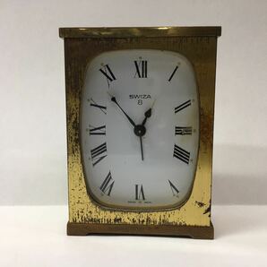 SU■ジャンク■ SWIZA 8 スウィザ 置き時計 ゴールドカラー ゼンマイ式 スイス製 置時計 時計 クォーツ アンティーク コレクションの画像2