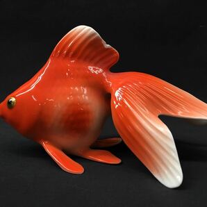 SU■ Noritake ノリタケ 金魚 置き物 赤 魚 陶器製 全長約14.5cm フィギュリン 置物 オールド ボーンチャイナ インテリア コレクションの画像2