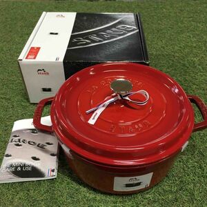 GX2072 staub ストウブ COCOTTE RONDE 1102406 24CM-3.7L レッド 鋳物 ホーロー キッチン調理器具 箱傷汚れ有り 未使用 保管品 鍋