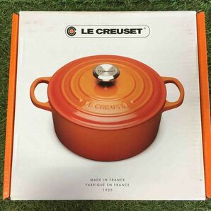 GX2244 LE CREUSET ル・クルーゼ 両手鍋 ココット ロンド 21177-24cm ホーロー鍋 料理 調理器具 メレンゲ 箱汚れ有り 未使用 保管品 鍋の画像4