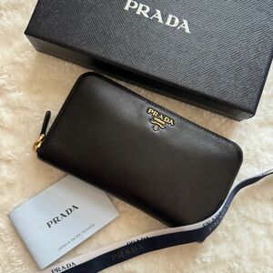 【極上美品】133 PRADA プラダ ラウンドファスナー 長財布