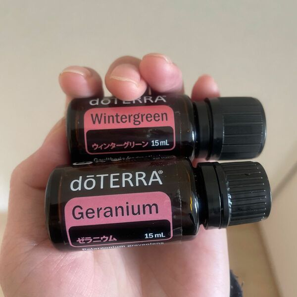 doTERRA ドテラ　2本　ゼラニウム　ウィンターグリーン　15ml 新品正規品　 エッセンシャルオイル アロマオイル　