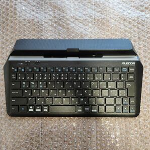 エレコム キーボード Bluetooth マルチデバイス スタンド付 ブラック TK-DCP01BK