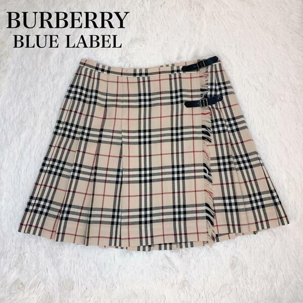 美品★BURBERRY BLUE LABEL y2k ミニスカート 安室ちゃん　バーバリーブルーレーベル　ノバチェック