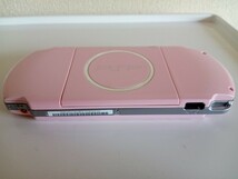 外箱なし　PSP-3000 ブロッサムピンク　ソフト2本　クリアケース　液晶保護フィルム_画像5