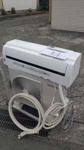 2023年製 美品 東芝 TOSHIBA エアコン K-Mシリーズ おもに6畳用 6畳～9畳 2.2kW セルフクリーン 内部乾燥 クーラー RAS-K221M 