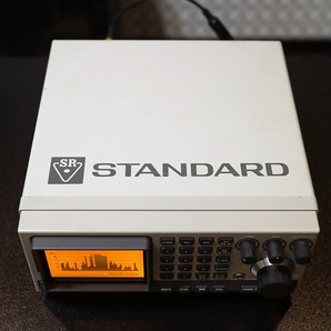 【美品】STANDARD「スタンダード」V&UHFワイドバンドコミュニケーションレシーバー AX700Bの画像4