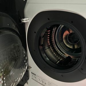 SHARPドラム式洗濯機　ES-W114-SL （シルバー系）