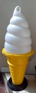  soft cream, display light,TOMI, stand, objet d'art, illumination * signboard,.. orange. white heat light. sama . light., diligently attaching. 