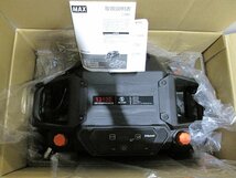 未使用 MAX マックス 高圧 スーパーエアコンプレッサ AK-HH1310E ブラック タンク11L 100V AK98476 エアー コンプレッサー コンプレッサ ①_画像2