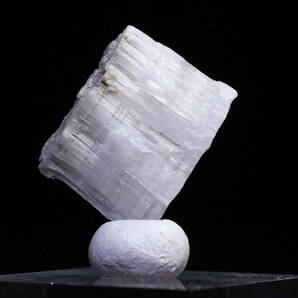 世界で非常に希少な鉱物の一つ 天然 ベリロナイト 5g 天然石 結晶 鉱物 標本｜パキスタン スカルドゥ産の画像4