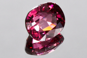  only less two. Akira ..... neon pa-plishu pink. brilliancy *.VVS rare madaga Skull production natural load light garnet 2.21ct cushion 