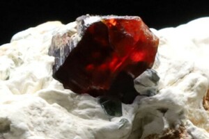 天然 コンドロダイト 52g 宝石 天然石 結晶 原石 鉱物 標本 コレクション｜アフガニスタン バダフシャーン産