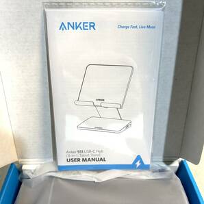 【新品】Anker 551 USB-C ハブ（8-in-1, Tablet Stand）折りたたみ式タブレットスタンド (B3762)の画像1