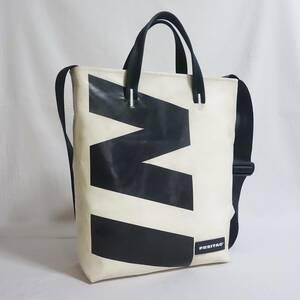 【FREITAG フライターグ F202 LELAND】リーランド 白黒 英文字 2WAY トート ショルダー バッグ