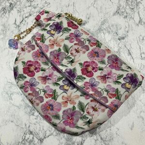 【専用】ポケットティッシュケース付きファスナーポーチ シンクオブミー Liberty