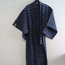 浴衣 4点 まとめて 男性用 着付け リメイク 和装 和服 和柄 レトロ柄 素材 ハンドメイド 材料 お祭り 花火大会 古着 中古品 ゆかた 旅行_画像5