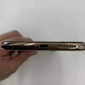 【ジャンク 画面割れ 操作可】iPhone XSMAX 256GB ゴールド Au ネットワーク利用制限〇 バッテリー63% 【1円スタート】の画像9