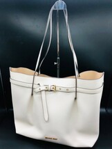 衝撃プライス！『大人ベーシックモデル！』【MICHAEL KORS マイケルコース】高級レザートートバッグ！【レディース/ホワイト】E36_画像1