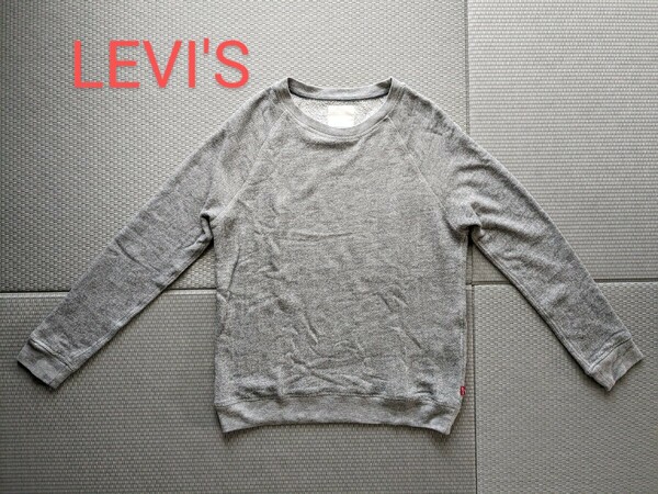 新品同様 LEVI'S スウェット リーバイス トレーナー