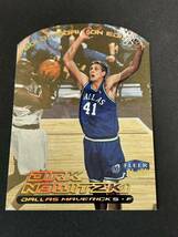 NBA 99-00 ULTRA GOLD MEDALLION #53G Dirk Nowitzki　※コンディション注意_画像1