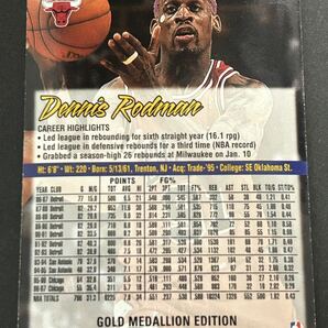 NBA 97-98 ULTRA GOLD MEDALLION #29G Dennis Rodman ※コンディション注意の画像2