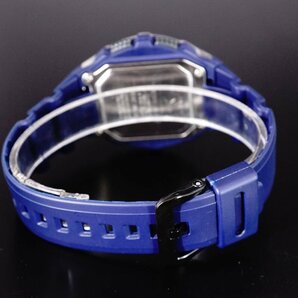 1円～1スタ 新品未使用 逆輸入model CASIO カシオ電波時計200m防水【誤差10万年に1秒】NV ネイビー 20気圧 超高性能 ハイスペック腕時計の画像5