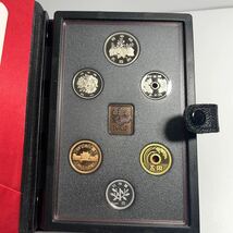 特年 1988年 『昭和63年』プルーフ 貨幣セット 造幣局 希少 昭和63年 年銘板 鏡面仕上げ 記念硬貨_画像2