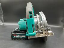 ta0423/05/54 中古品 動作確認済 makita マキタ40V 165mm 充電式マルノコ HS001G 40vバッテリー付属 BL402S 箱説明書欠品 1円スタート1スタ_画像4