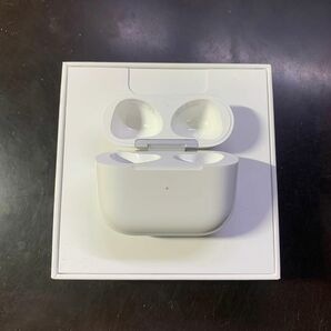 Apple AirPods 第3世代　充電ケース　ワイヤレス充電