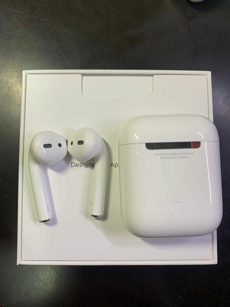 Apple AirPods 第二世代　full