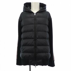 モンクレール MONCLER ダウンジャケット