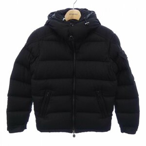 モンクレール MONCLER ダウンジャケット