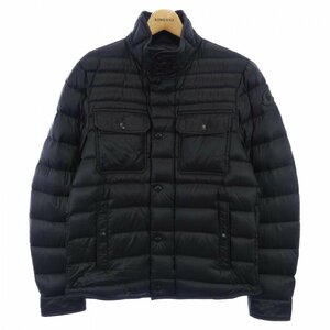 モンクレール MONCLER ダウンジャケット