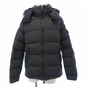 モンクレール MONCLER ダウンジャケット