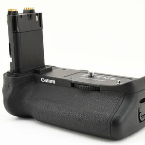 【極美品】Canon キャノンEOS 5D mark4用 バッテリーグリップ BG-E20 元箱付属の画像2