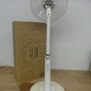 ♪東芝 TOSHIBA 30cm羽根 リビング扇 扇風機 F-LP7(W) リモコン付 全高79～110cm 通電確認 ※現状品 ■１４０の画像6