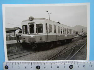 (J52)777 写真 古写真 電車 鉄道 鉄道写真 同和鉱業 2103 昭和41年5月28日 大館駅