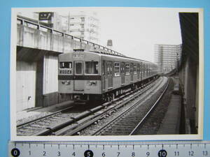 (J52)802 写真 古写真 電車 鉄道 鉄道写真 大阪 北大阪急行 2004 昭和59年5月11日