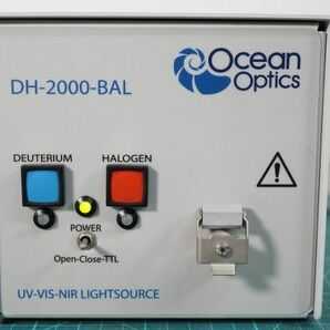 [NZ][D4045110] OCEAN OPTICS オーシャンオプティクス DH-2000-BAL UV-VIS-NIR LIGHTSOURCE 専用ケーブル、元箱付きの画像2
