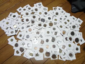 大量古銭　近代銭メイン　３００枚まとめて　５０銭・１０銭・５銭・２銭・１銭・半銭・５厘等　銅貨・白銅貨等