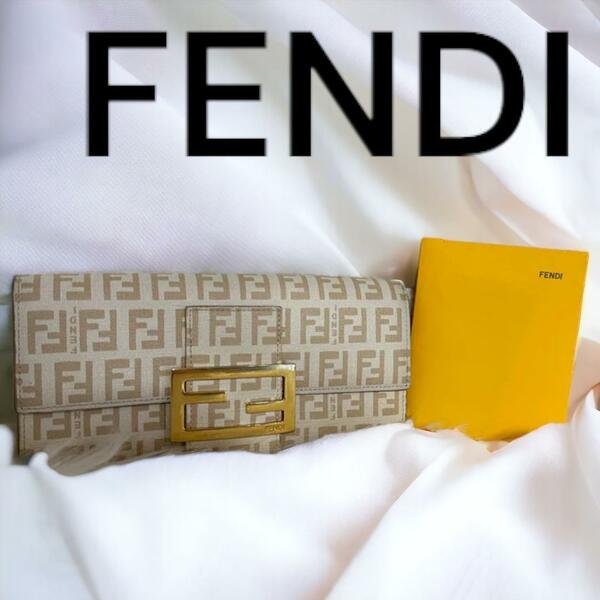 FENDI フェンディ 二つ折り長財布 PVC FFロゴ金具 ベージュ ズッキーノ ゴールド金具