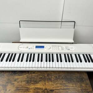 ★美品・2023年製★CASIO/カシオ【 61鍵 Casiotone 光ナビゲーション 電子ピアノ 取説・他 付属品多数（マイク等未開封も有り）】LK-520の画像2