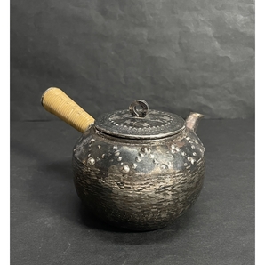 ● コレクター必見 いぶし銀? 急須 煎茶道具 茶器 茶道具 黄銅 金属工芸 ma604の画像2