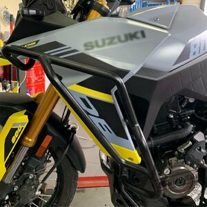 V-STROM DL800 DE DL800DE 2023 オートバイエンジンガードクラッシュバータンクバンパープロテクターバー DL 800DE