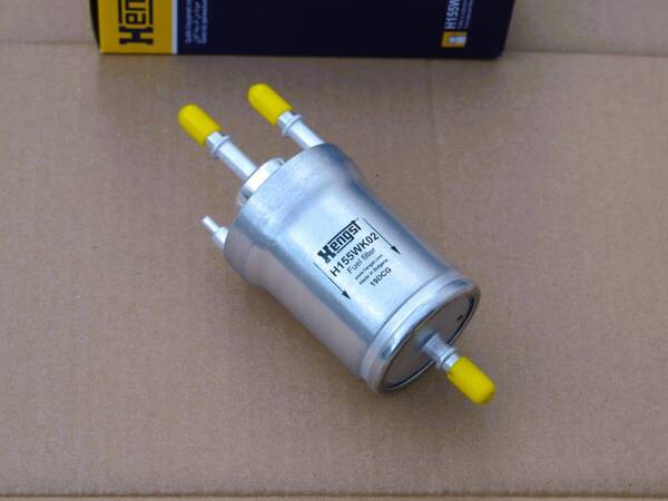 フューエルフィルター 4bar*VW Golf5 R32/EOS/Audi TT(8J)・3.2V6 BUB用*6Q0201051C/J*Hengst製【社外新品】