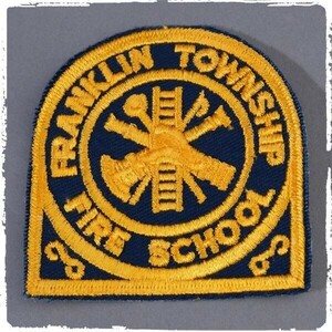 BL86 FRANKLIN TOWNSHIP FIRE SCHOOL 消防学校 ワッペン パッチ ロゴ エンブレム 米国 輸入雑貨