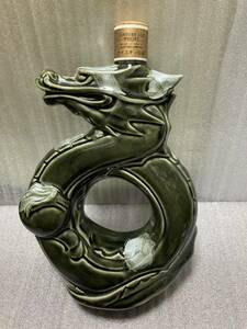 【未開封】サントリー オールド 干支ボトル 辰歳（龍/竜） 1988年 陶器 ボトル 700ml 43% 重量1443g, suntory OLD WHISKY